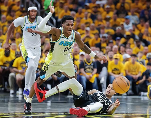 星空体育官网下载-恐怖哑火一场！球队遭受惨败球员备战的简单介绍